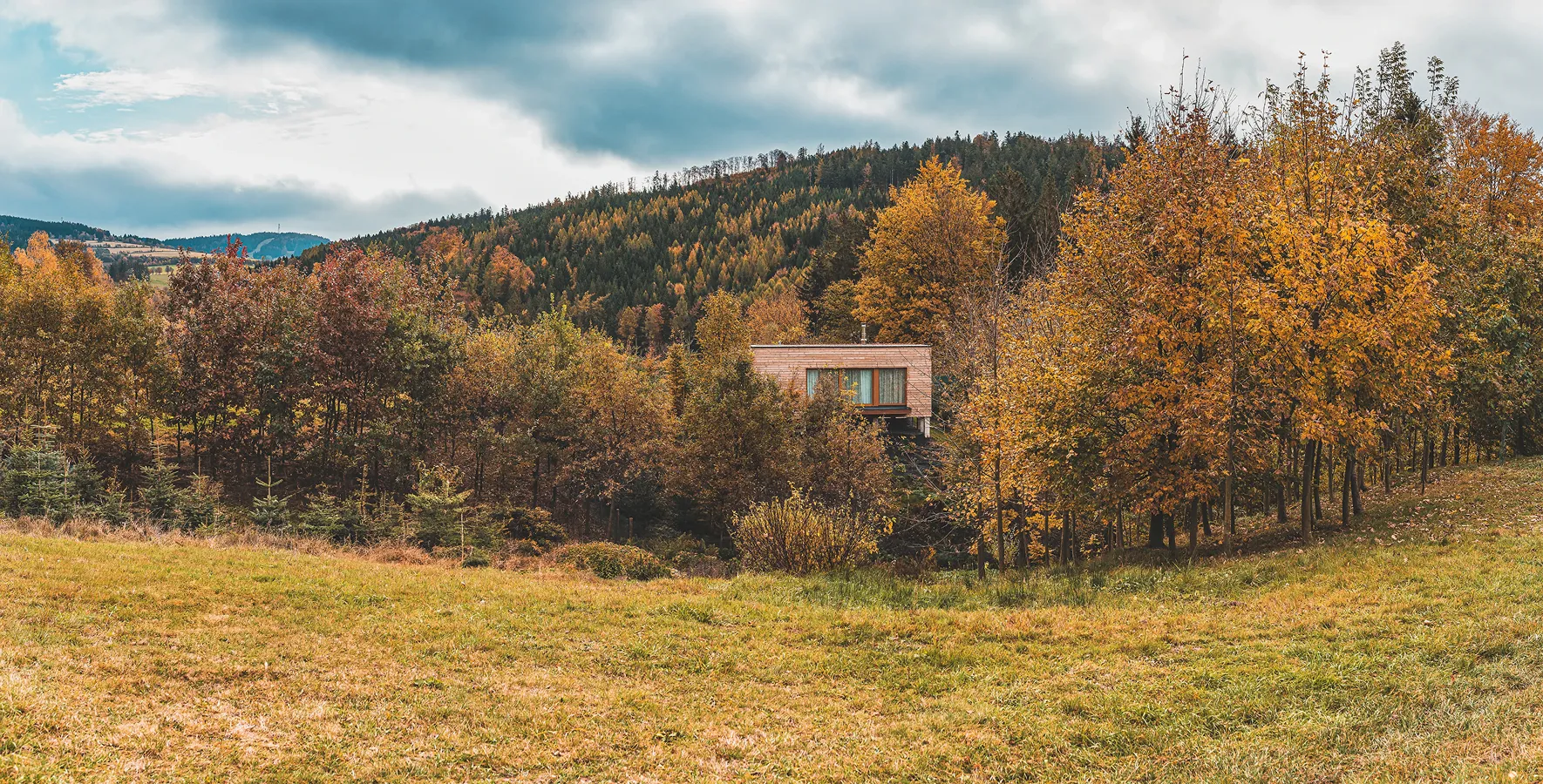Lesní rezidence: Geometrie klidu - VS studio Lanškroun
